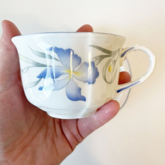 Set of 4 Villeroy & Boch RIVIERA Flat Coffee Cup & Saucer Vintage Dishes Floral - Picture 5 of 9